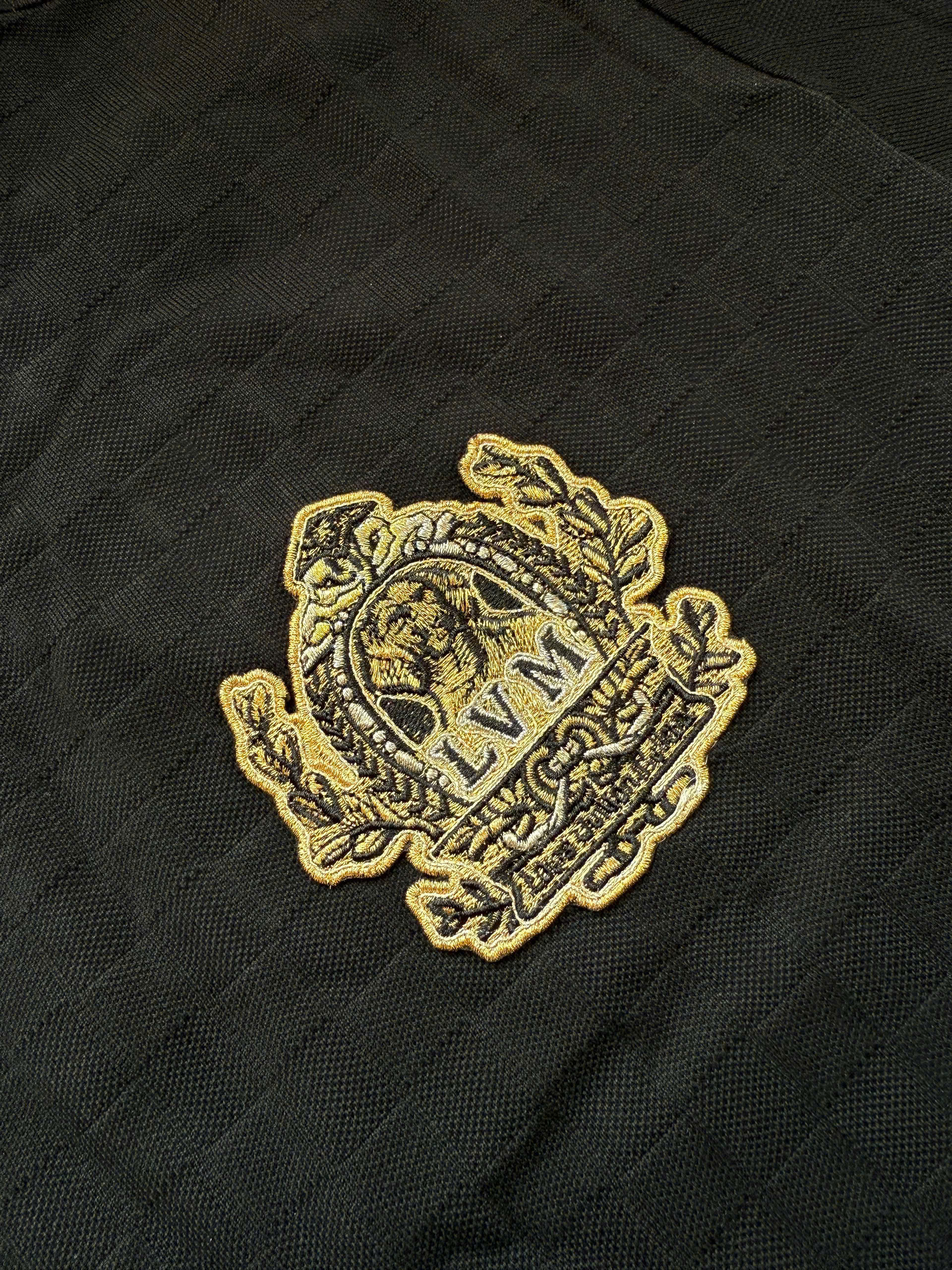 Áo phông T-shirt len Louis Vuitton LV Đen tag logo huy hiệu cún thêu ngực Like Auth on web NV